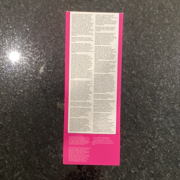 Derma Luxe Advanced Cleasing System - Picture 4 of 4